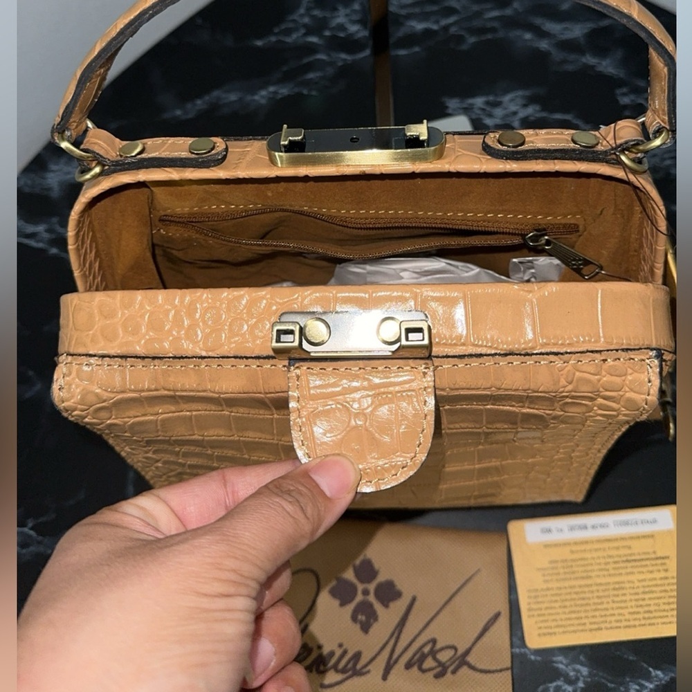 PATRICIA NASH Nela Satchel Tan Leather Crossbody Bag AUTHENTIC NWT -Broken Latch - Picture 7 of 7